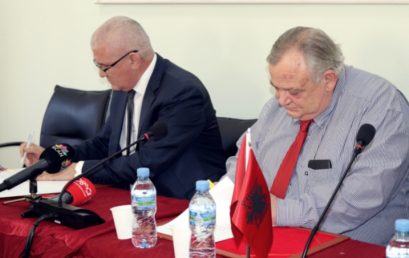 Marrëveshje bashkëpunimi midis Universitetit të Mjekësisë, Tiranë dhe Universitetit Europian të Tiranës