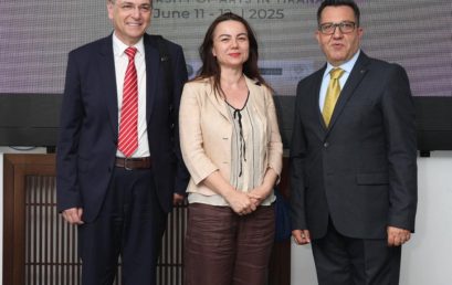Rektori i Universitetit të Mjekësisë, Tiranë, Prof. Dr. Xheladin Draçini mori pjesë në Kongresin e Parë Ndërkombëtar mbi Artin dhe Edukimin